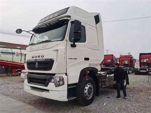 二手单驱牵引车