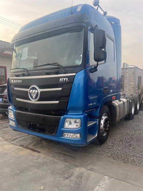 二手欧曼半挂牵引车价格