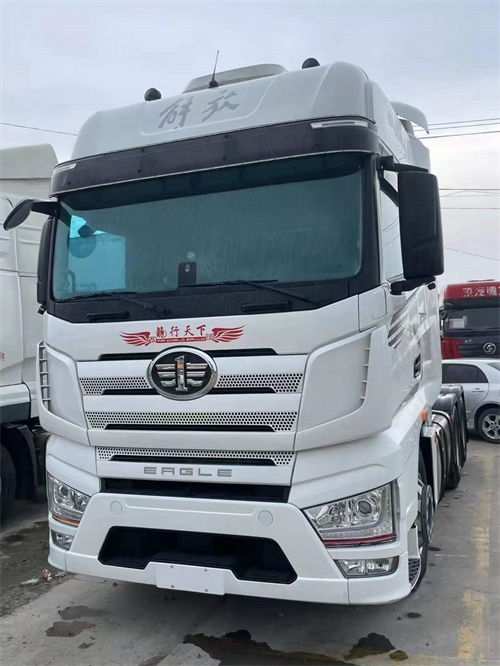 二手解放J7牵引车