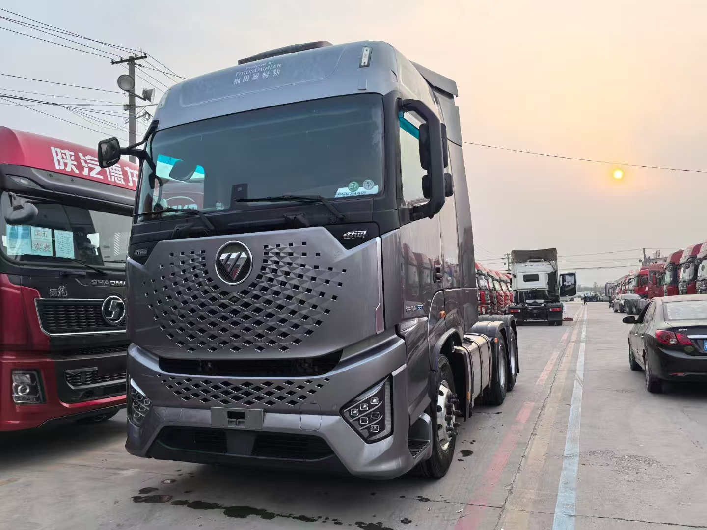 二手欧曼银河660马力牵引车