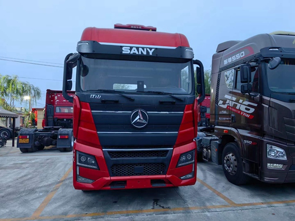 梁山ac米兰的体育
