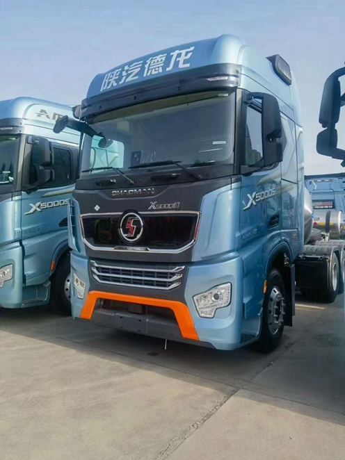 二手德龙X5000国六天然汽车