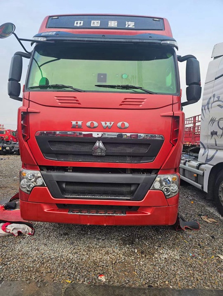 二手豪沃牵引车价格