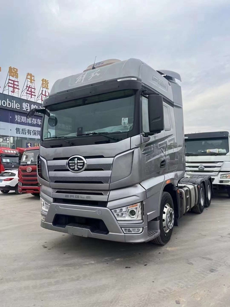 二手解放J7牵引车