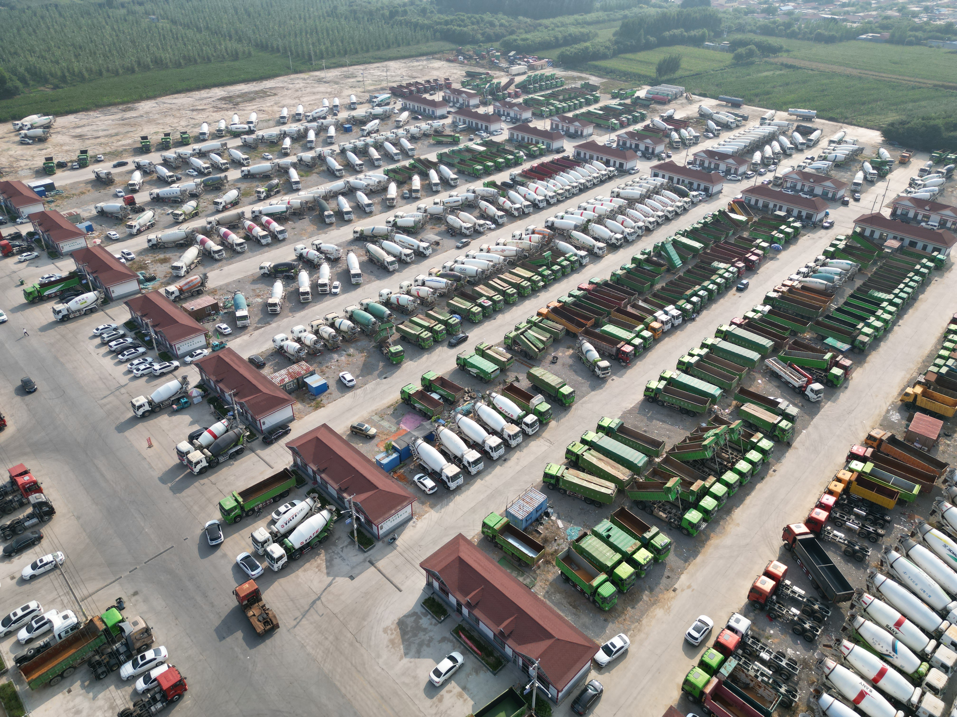 ac米兰合作体育平台
|专访：卡车女司机丽姐的传奇人生